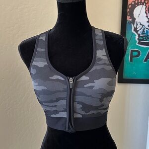Avia Dark Camo Zip Front Closure Sports Bra Size XL